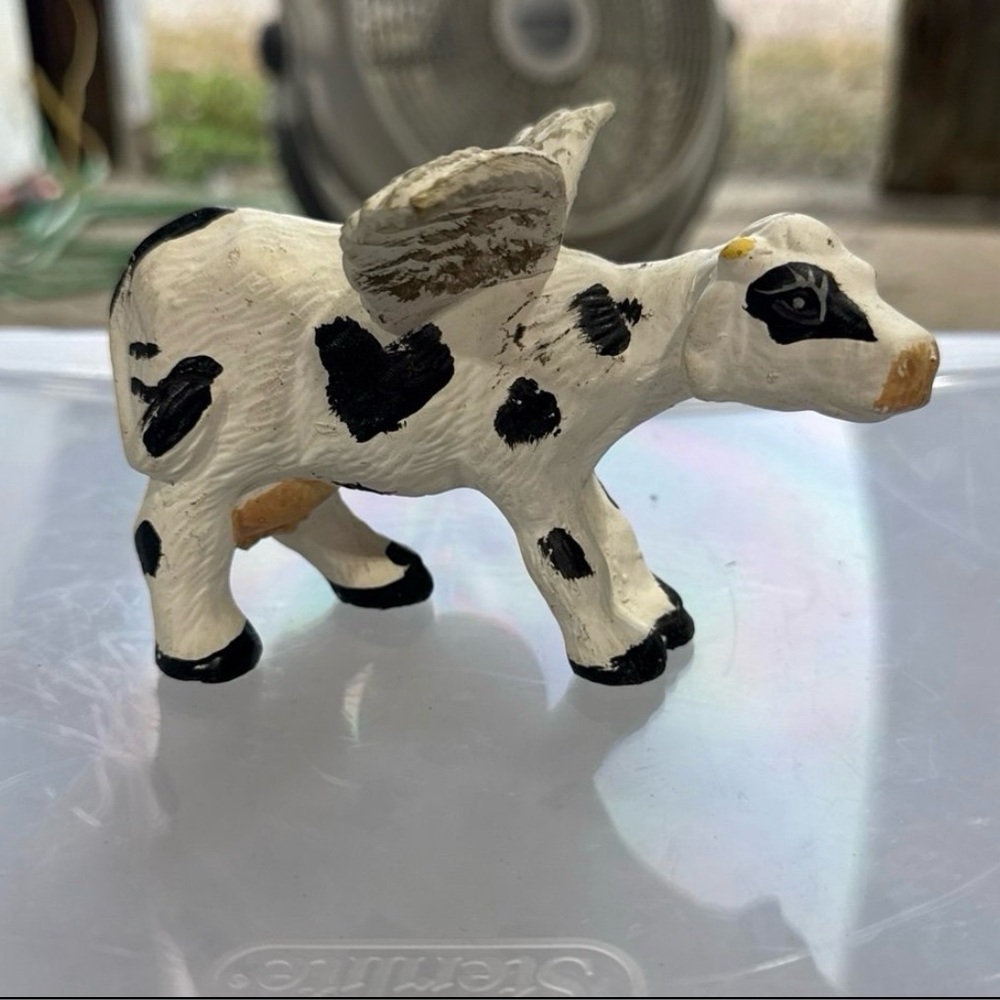 Magic Creations Flying Cow Ornament Figurine White Black Spots Vintage 1996